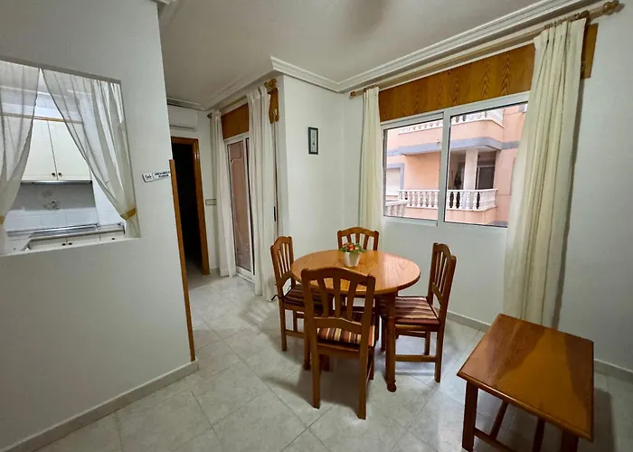 La Casa De Nicolás * Torrevieja